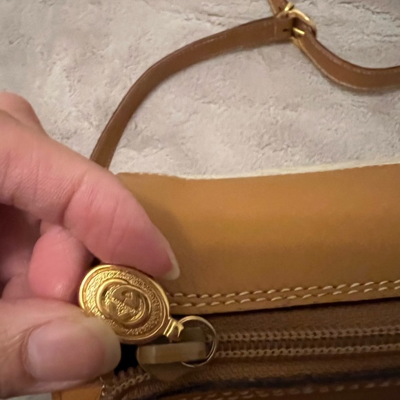 Gucci Sherry Line Shoulder Bag - Picture 13 of 17